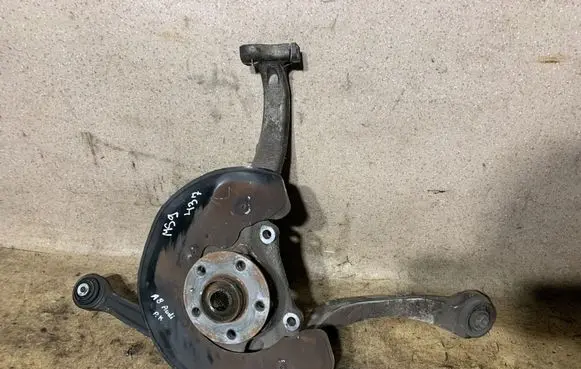 Audi A8 S8 D4 4H Front wheel hub 4H0407241J