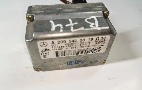Mercedes-Benz C W203 ESP (stability system) control unit 2095420018 448801001018 1WV3G11F4F