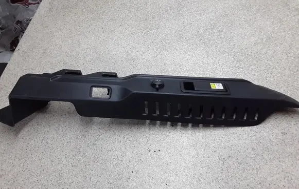 Jaguar F-Pace Parcel shelf load cover mount bracket HK8331012AC