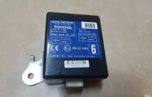 Toyota Prius (XW20) Door control unit/module 8974147100