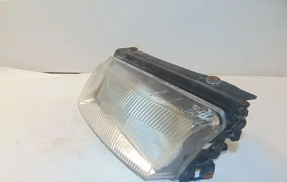 Volkswagen PASSAT B5 Headlight/headlamp 3B0941018R