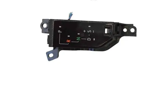 Lexus NX Gear shift selector indicator 76J744