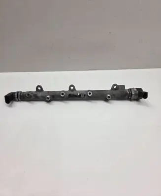 Fuel main line pipe