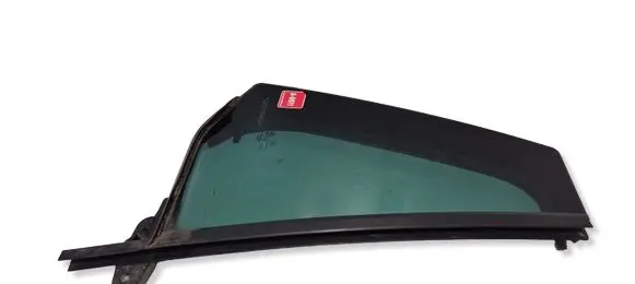 Volkswagen PASSAT B8 Rear vent window glass 3G9845214
