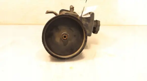 Mercedes-Benz C W203 Power steering pump