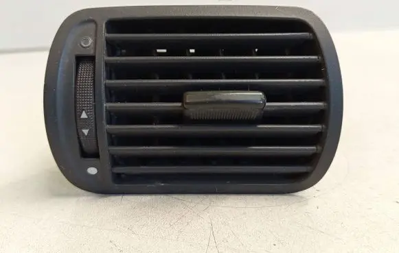 Audi A3 S3 8L Dashboard side air vent grill/cover trim 8L0820901
