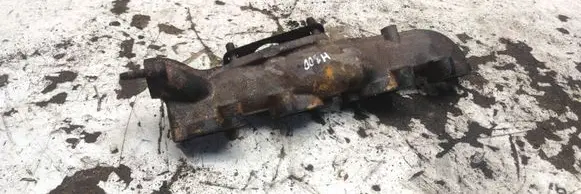 Mazda MPV II LW Exhaust manifold
