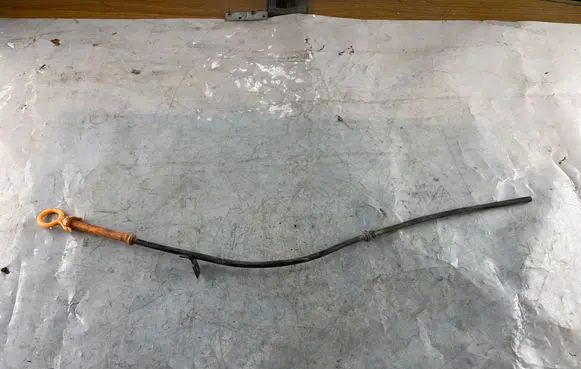 Volkswagen Polo III 6N 6N2 6NF Oil level dip stick 030115636A