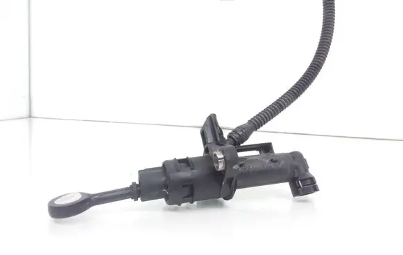 Skoda Fabia Mk3 (NJ) Clutch slave cylinder 6R0721388D