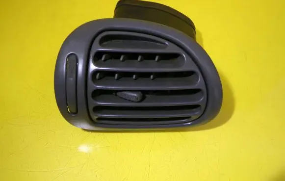 Peugeot 206 Dashboard side air vent grill/cover trim 9632184877