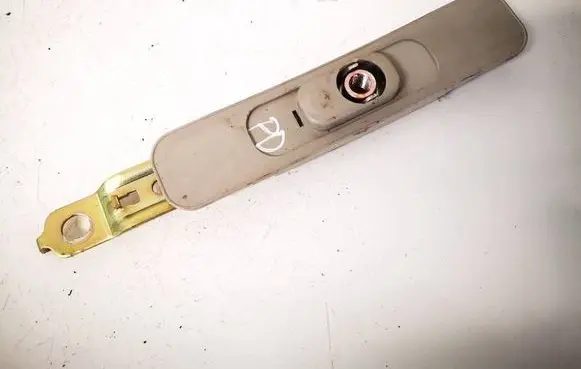 Daihatsu Sirion Seat belt adjustment rail