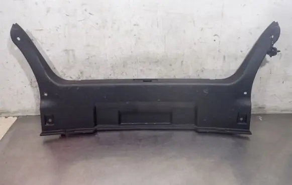 Infiniti M Tailgate trim 84992-1PM0A