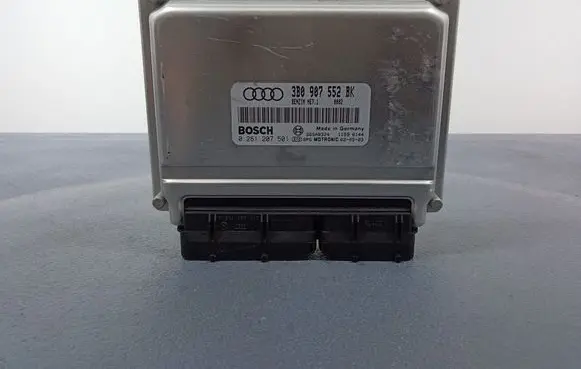 Audi A6 Allroad C5 Engine control unit/module ECU 3B0907552BK