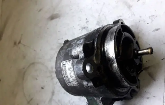 Mazda 6 Vacuum pump RF5C