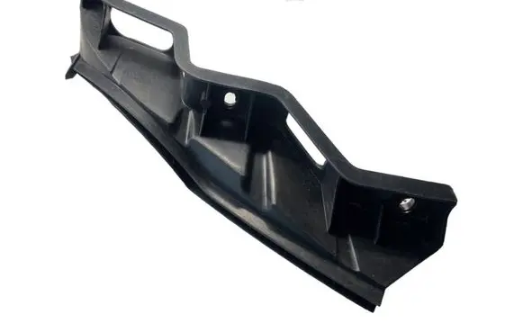 Volkswagen PASSAT B6 Front bumper mounting bracket 3C0807889