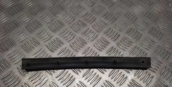 Porsche Macan (95B) Engine compartment rubber 95B823727A