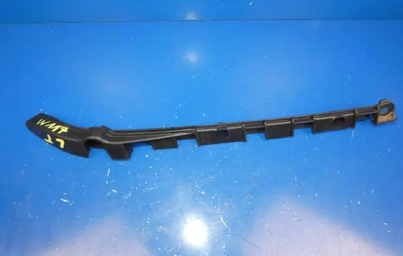 Mercedes-Benz CLA C117 X117 W117 Rear bumper mounting bracket A1178850321