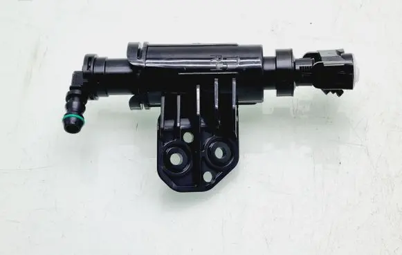 Hyundai Tucson TL Headlight washer spray nozzle 98672D7000