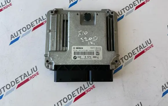 BMW 5 F10 F11 Engine control unit/module 8574380 8586534 0281019872