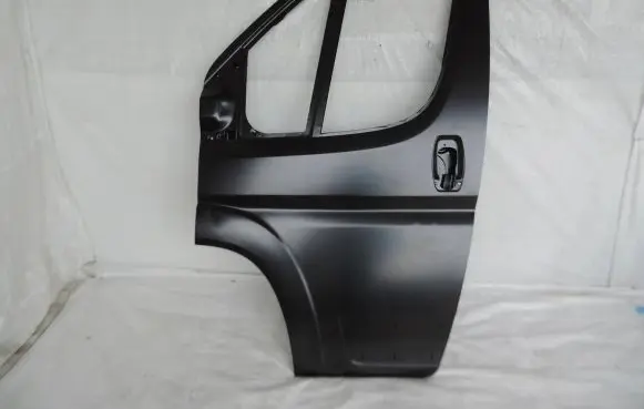 Fiat Ducato Front door 46862842