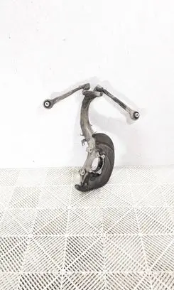 Audi Q7 4M Front wheel hub 4M0407242J 4M0407560