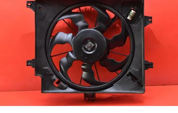 Hyundai i30 Electric radiator cooling fan 