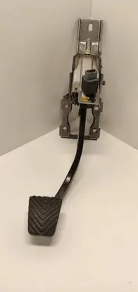 Hyundai ix35 Brake pedal JDB00108