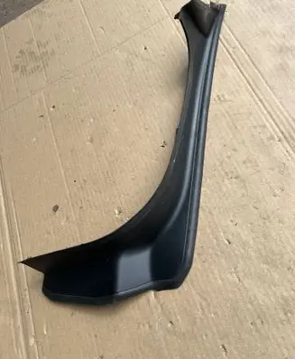 BMW 5 G30 G31 G38 Rear/tail light trim molding 7400596 15054410