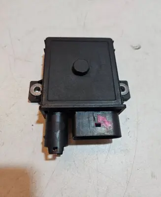 BMW X5 E70 Glow plug pre-heat relay 0522140701 0005899251