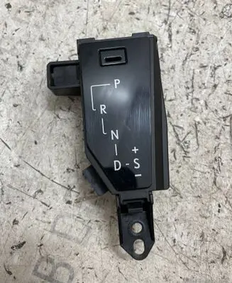 Lexus RX 450H Gear shifter surround trim plastic 76K116RH0