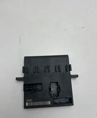 Audi A4 S4 B6 8E 8H Comfort/convenience module 8E0907279E