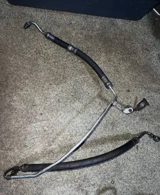 BMW 5 E39 Power steering hose/pipe/line 6751565