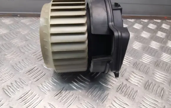 Audi A8 S8 D4 4H Heater fan/blower 4H1820021B