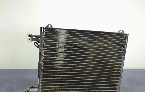 Audi A2 Air conditioning (A/C) radiator (interior) 8Z0260401D