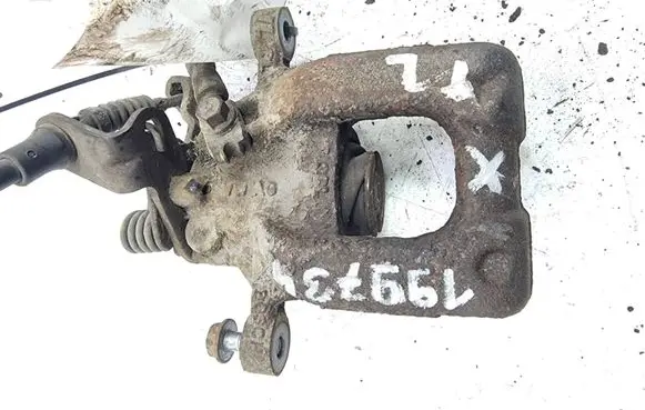Skoda Octavia Mk2 (1Z) Rear brake caliper