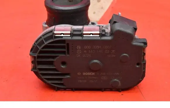 Smart ForTwo I Throttle body valve A1601410225