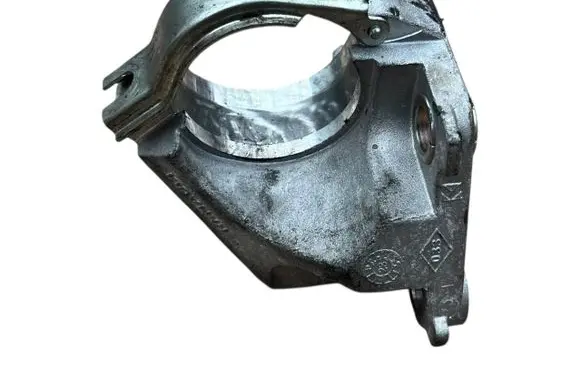 Nissan Qashqai J12 Driveshaft support bearing bracket 397743238r