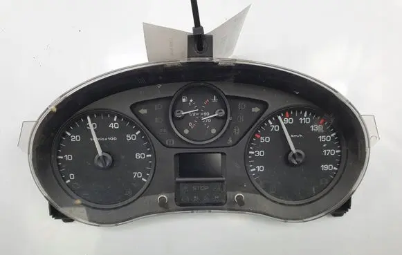 Peugeot Partner Speedometer (instrument cluster) 9801642280