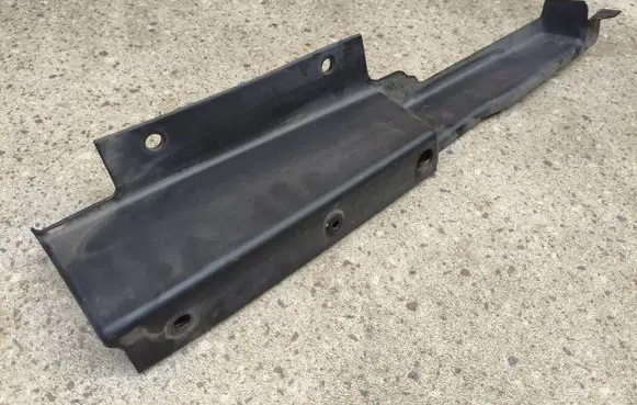 Volvo XC40 Engine bonnet/hood lock trim molding 31651852