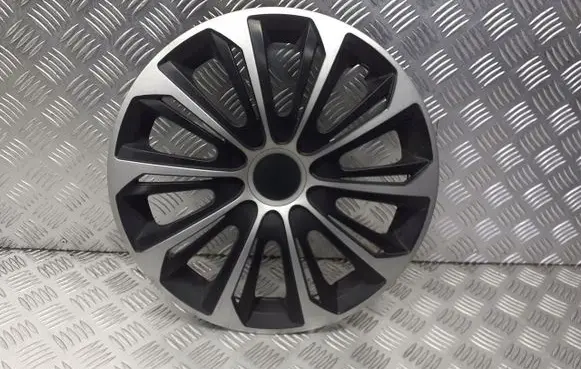 Skoda Fabia Mk2 (5J) R14 wheel hub/cap/trim 