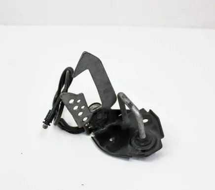 BMW 5 F10 F11 Engine bonnet/hood lock/latch loop/hook 7183763