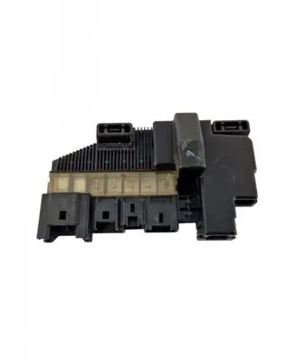 Suzuki Grand Vitara II Fuse module