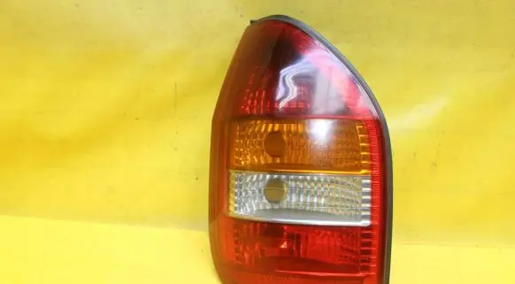 Opel Zafira A Rear/tail lights