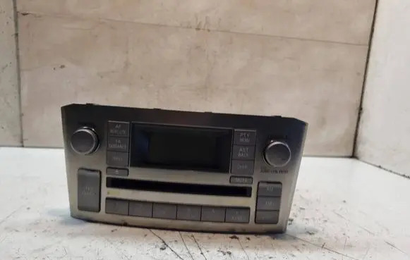 Radio/CD/DVD/GPS head unit