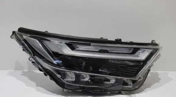 Toyota RAV 4 (XA50) Headlight/headlamp