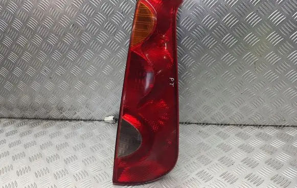 Nissan Note (E11) Rear/tail lights BEIGE