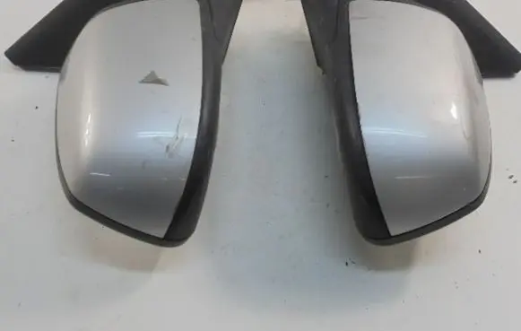 Ford Mondeo Mk III Manual wing mirror 014236