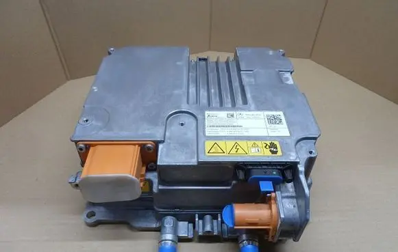 Mercedes-Benz EQV 447 Battery charger (optional) EAP00101601001