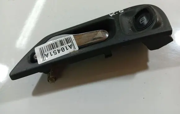 Mercedes-Benz C W203 Rear door interior handle A3182