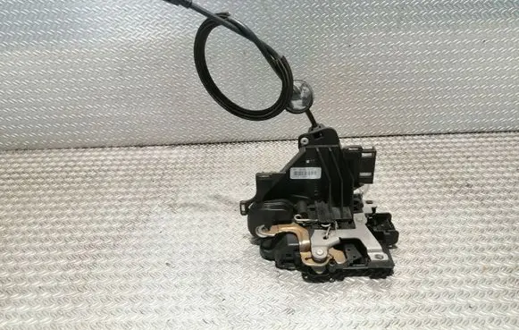 Volkswagen Caddy Front door lock 163B1837016 CZWL3113684